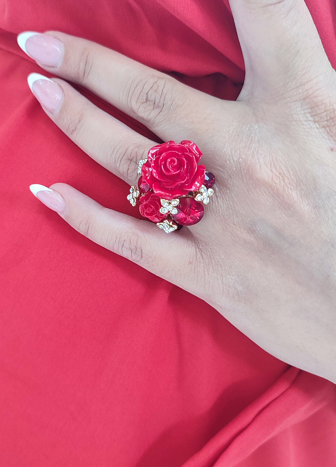 Red Roses Ring 