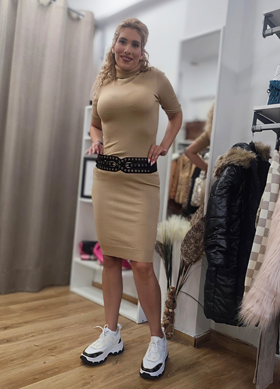 Φόρεμα Πλεκτό με Lurex – Midi, Ζιβάγκο & Κοντό Μανίκι Gold