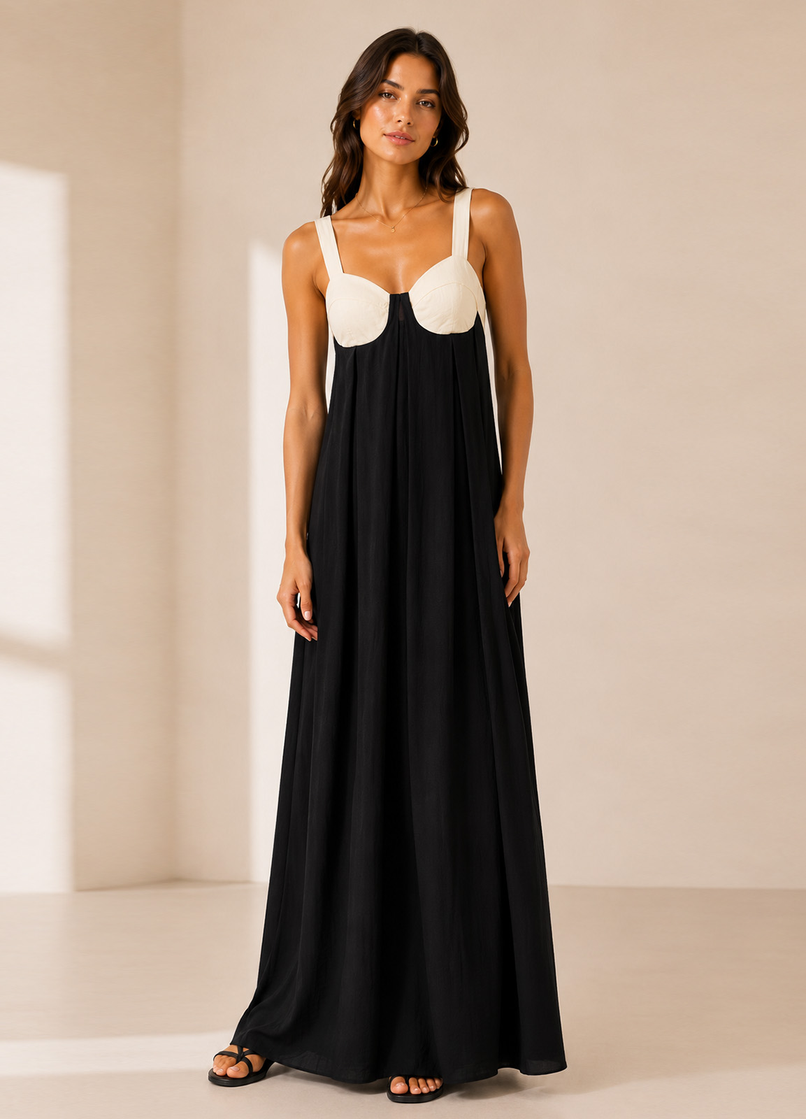 Maxi Φόρεμα Δίχρωμο με Ανοιχτή Πλάτη Black