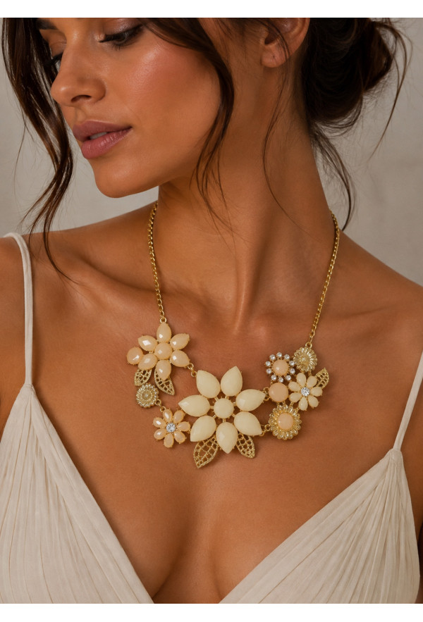 Κολιέ Statement Floral με Χρυσές Λεπτομέρειες & Κρυστάλλινες Πέτρες