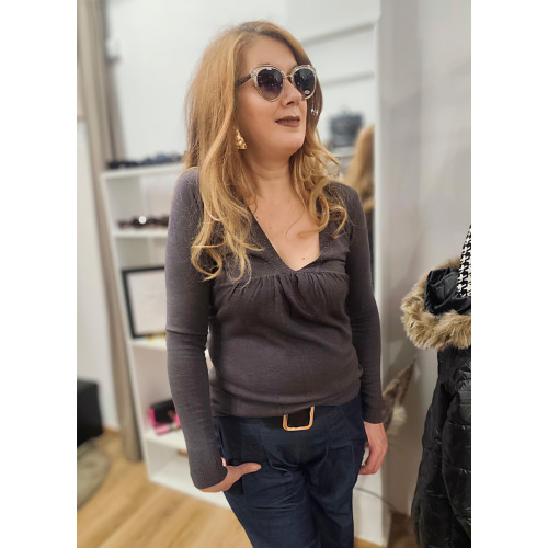 Πλεκτή Μπλούζα με V Grey