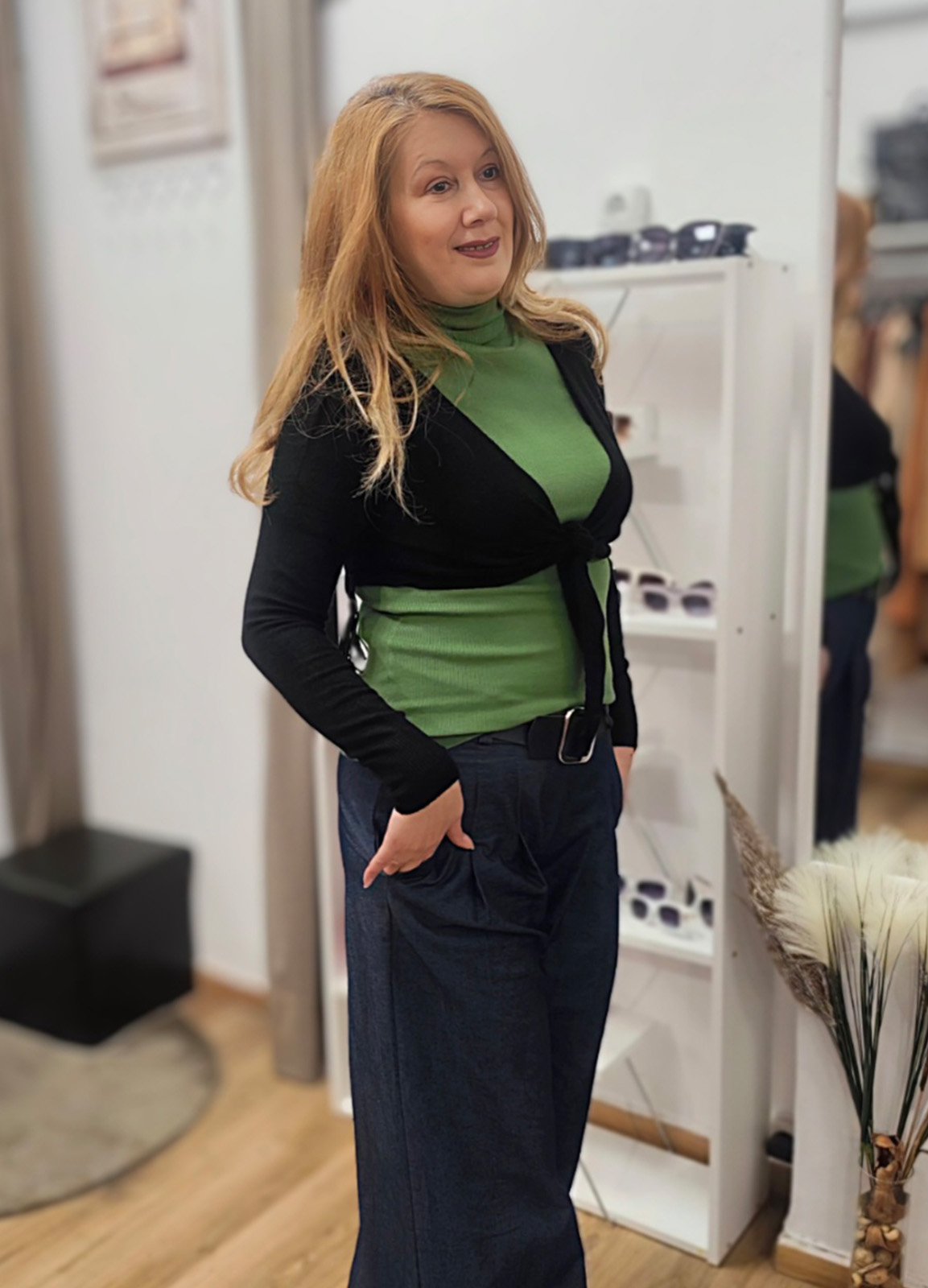 Πλεκτή Ζακέτα Crop Black