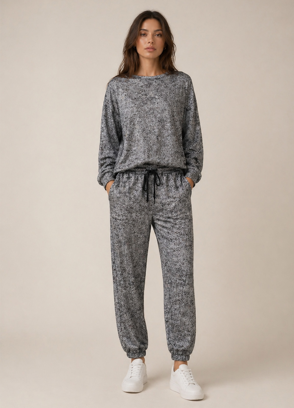 Σετ Παντελόνι & Μπλούζα Γκρι – Άνεση που ξεχωρίζει