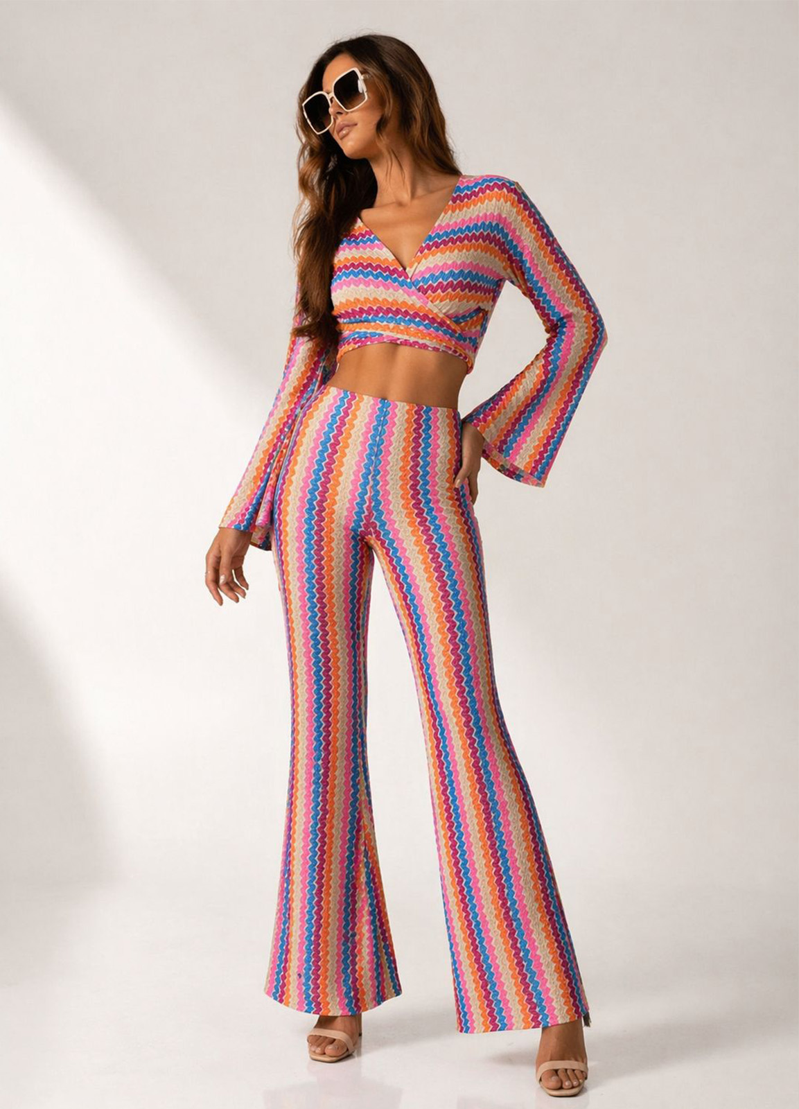 Παντελόνι Καμπάνα & Δετή Μπλούζα με Μανίκι Καμπάνα